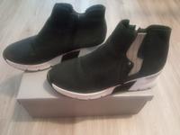 Tolle Stiefelette,Rieker,Gr.40,dkl.blau/weiß,modern,NP 69,99€,Top Sachsen - Rodewisch Vorschau