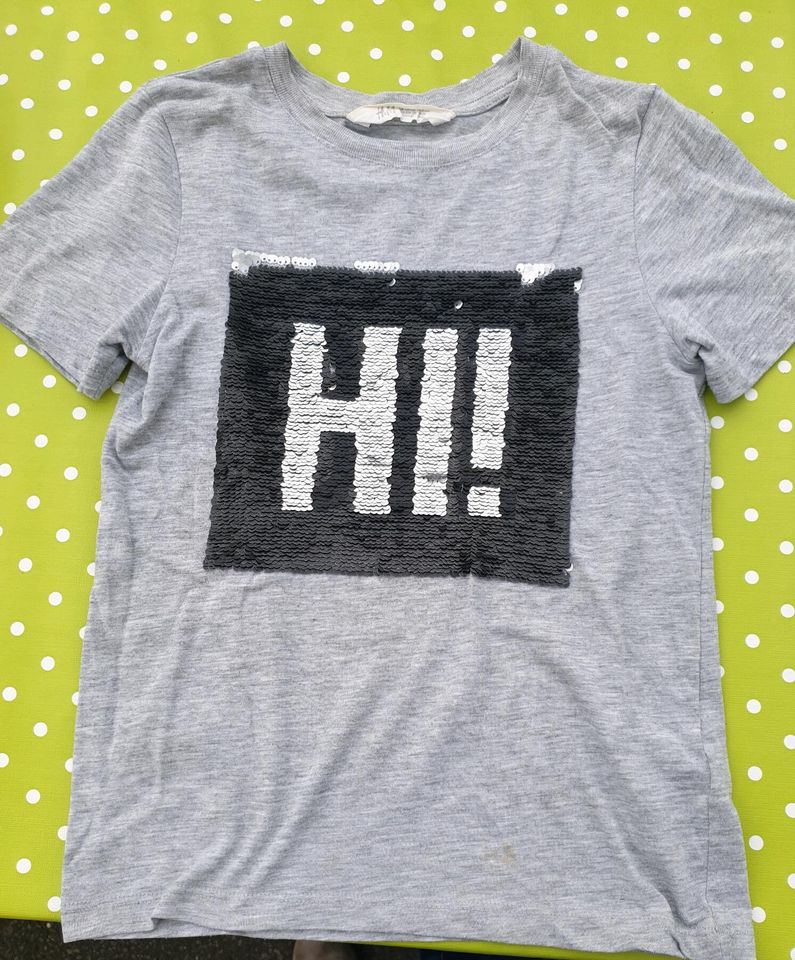 Pailletten T- Shirt von H und M in Gr.134/140 in Georgsmarienhütte