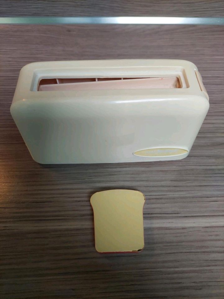 Smoby Mini Tefal Toaster für die Spielküche mit Funktionen in Brunsbuettel