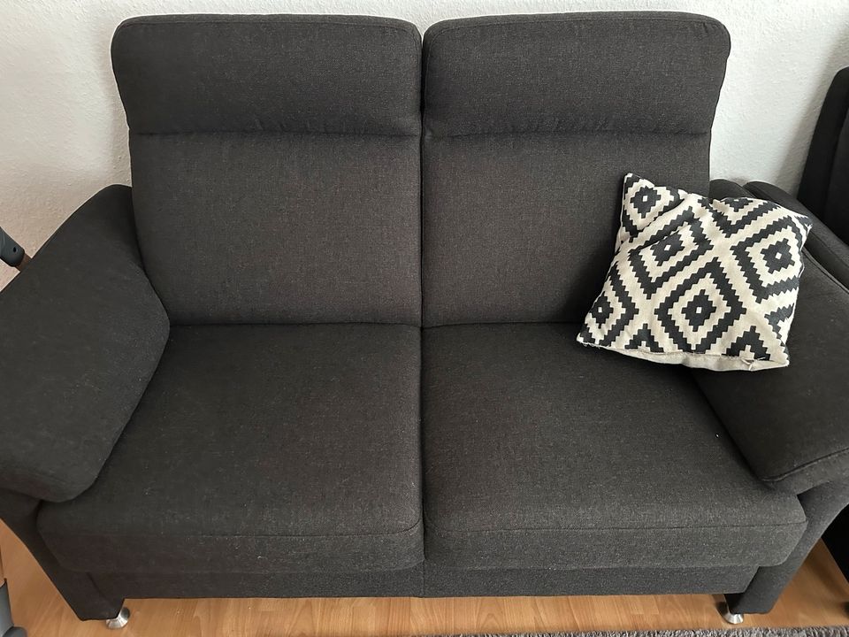 Anthrazit Couch 2-Sitzer in Essen