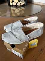 Neu TOMS Schuhe 36 in OVP Sachsen - Radebeul Vorschau