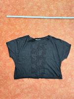 Schwarzes Shirt mit Spitzen-Einsatz | Größe M Dresden - Blasewitz Vorschau