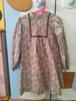 Kleid mit langem Arm von neck & Neck in Gr. 8-9 Jahre München - Berg-am-Laim Vorschau