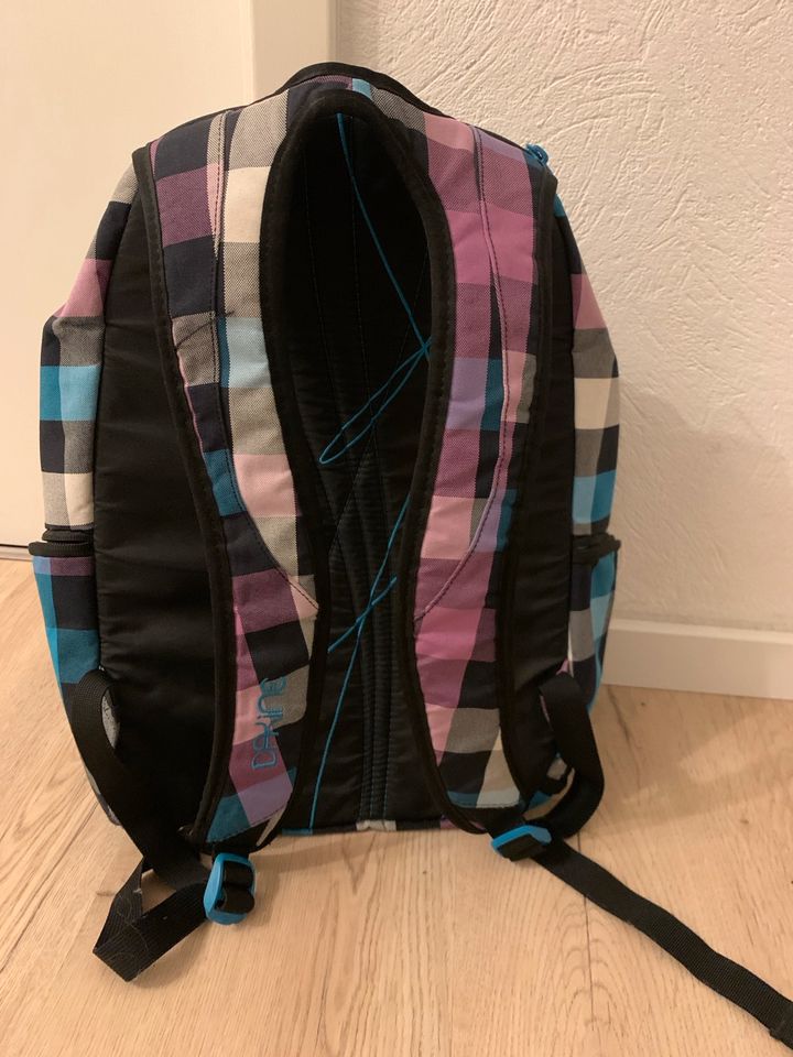 DAKINE Schul/Freizeitrucksack in Preußisch Oldendorf