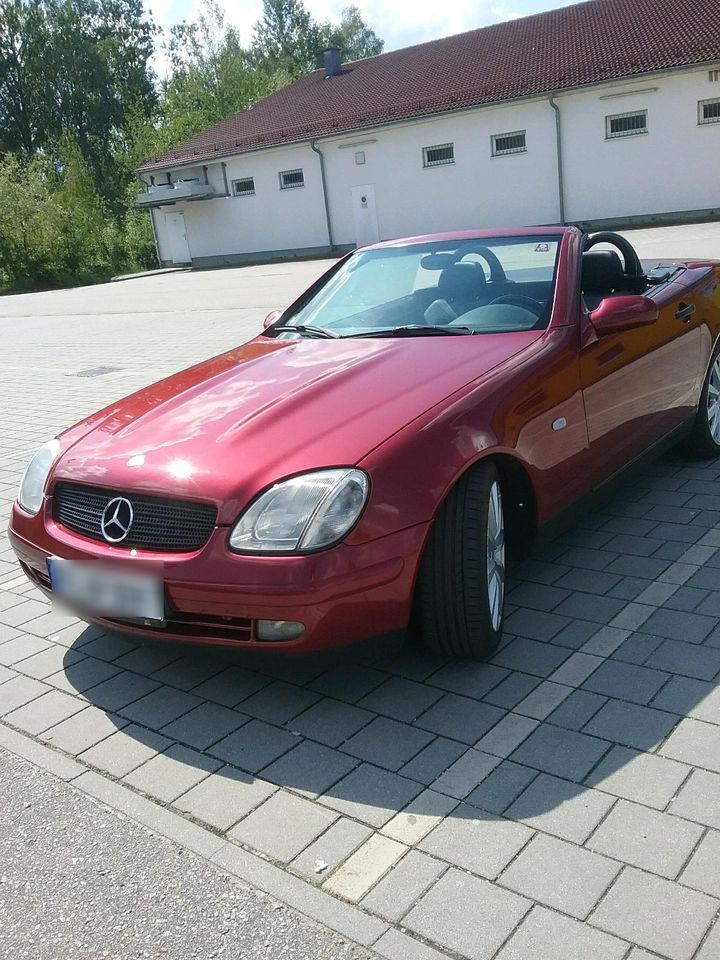 Mercedes Benz SLK 200 in Tiefenbach Kr Passau