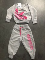 Baby Mädchen Trainingsanzug Jogginganzug Sportanzug Gr.68 74 Nordrhein-Westfalen - Frechen Vorschau