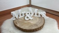Mr & Mrs Holz weiß Hochzeits Tisch Dekoration Nordrhein-Westfalen - Schwalmtal Vorschau