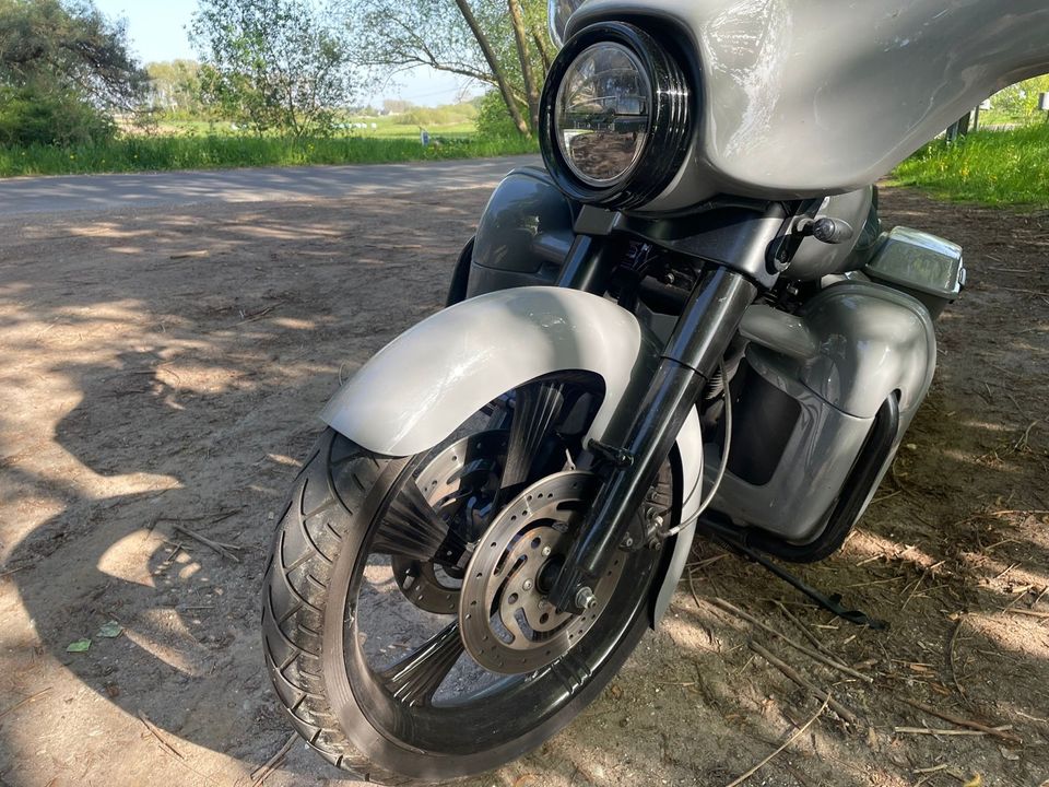 Harley-Davidson Street Glide 1HD in Güstrow