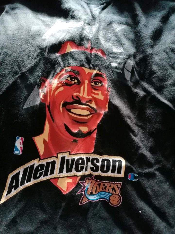 NBA T-shirt Allen Iverson 76ers Sixers schwarz Gr. M in Saarbrücken