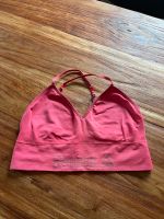 Reebok Sport Bh crop top Sport rot Glitzer Schrift Bänder Stretch Bayern - Fürth Vorschau