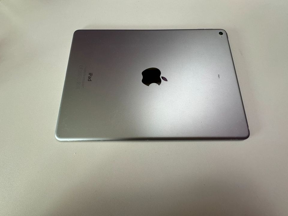 iPad air 2. Generation/ 32GB/ Top Zustand, keine Mängel/ Gravur… in Hohen Neuendorf