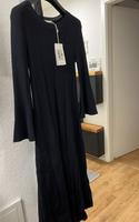 Damen Kleider Stuttgart - Zuffenhausen Vorschau