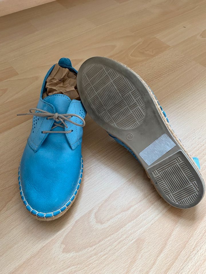 Bueno Slippers Damen blau Halbschuhe in Teningen