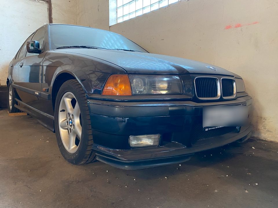 BMW E36 318is Class 2 original und aus 1. Hand in Mehlbach