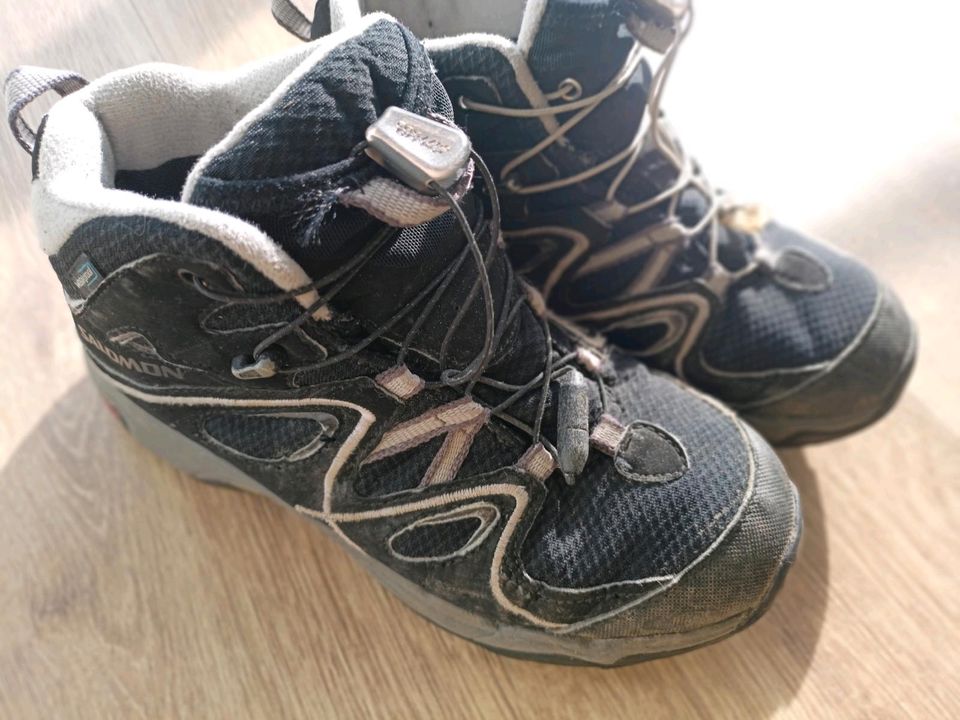 Salomon 35 Trekking Stiefel Outdoor Wander Schuhe wasserdicht in Hollenbach