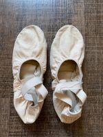 Ballettschuhe Schläppchen Tanzschuhe Gr. 34 Dresden - Laubegast Vorschau