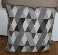 Dekokissen 45x45cm Kissen Zierkissen  Couchkissen Beige zackig Bayern - Traunstein Vorschau