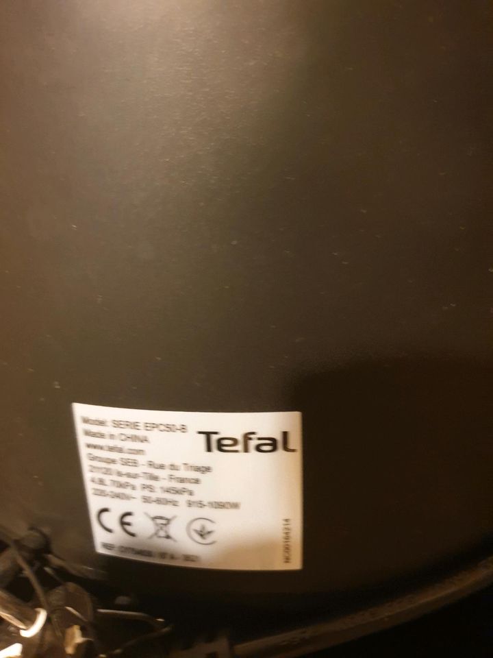 Schnell Kochtopf von Tefal ganz neu noch nicht in Gebrauch genomm in Köthen (Anhalt)
