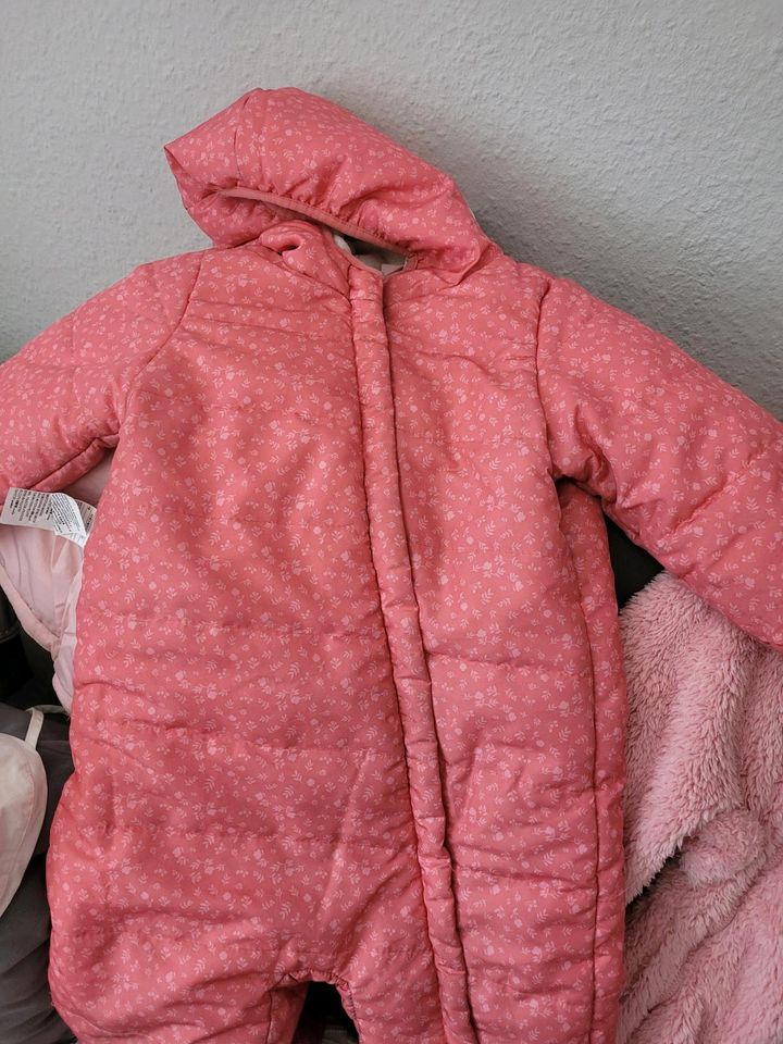 Baby Kinderkleidung für Mädchen in Köln