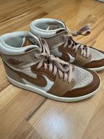 Nike Air Jordan mid 40,5 Hessen - Dillenburg Vorschau