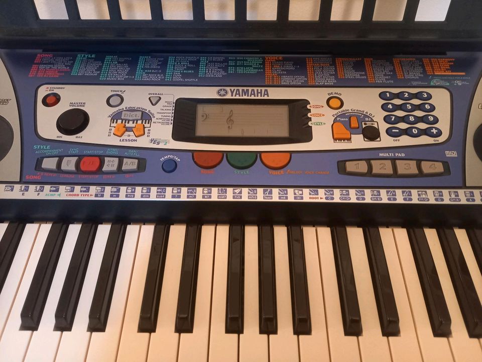 Yamaha PSR-260 Keyboard in Mammendorf