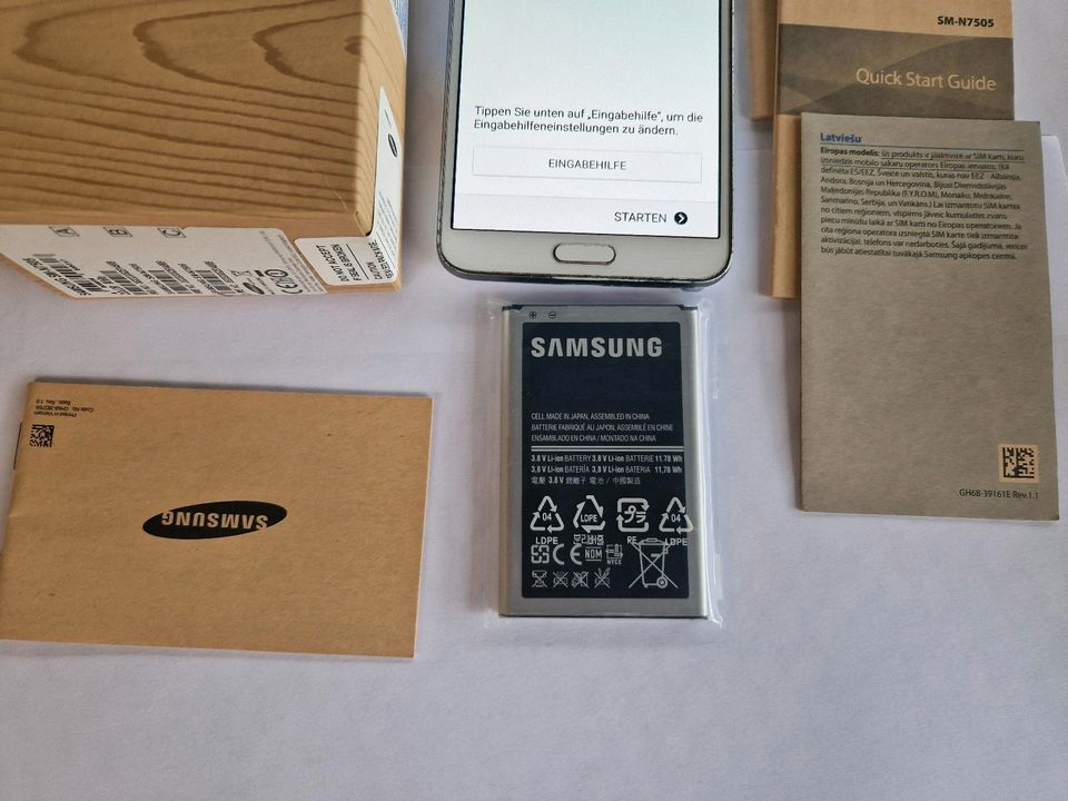 Samsung Galaxy Note 3 Smartphone mit Zubehört Scheibe defekt in Illingen