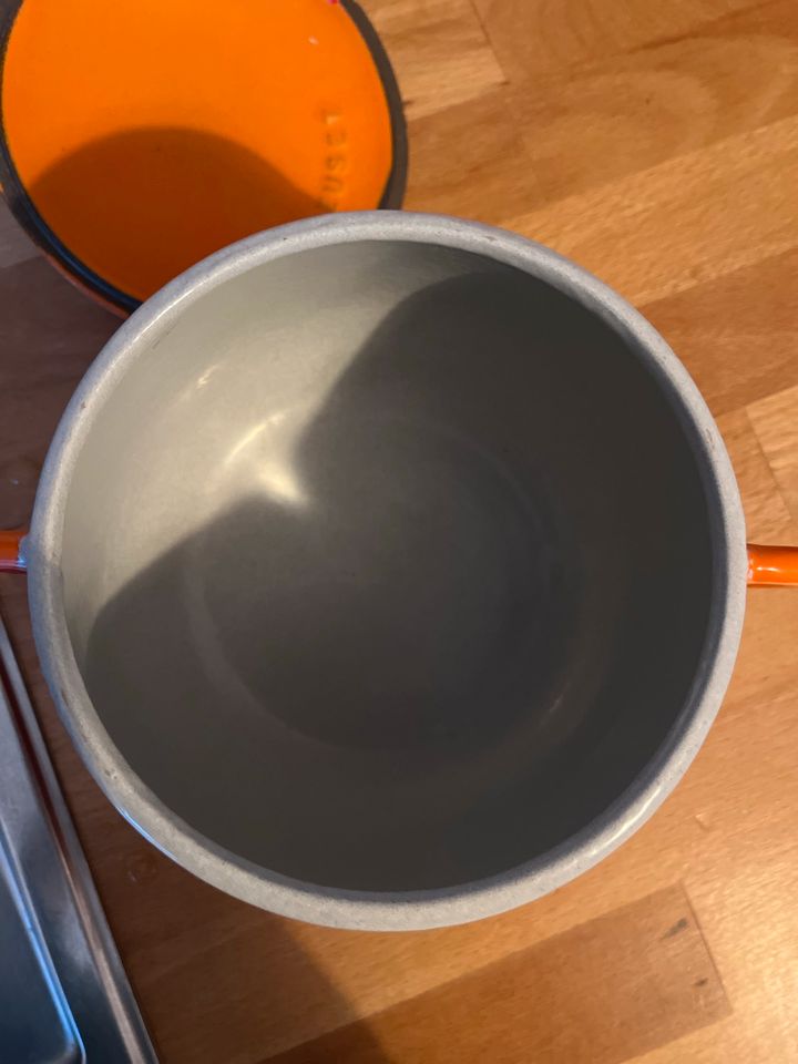 Gusseisen le creuset vintage 70er frankreich in Würzburg