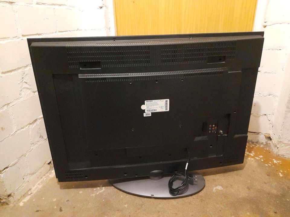 LCD TV Samsung LE32B530P7W ORION CLB32B700 Flachbildschirm in Hünstetten