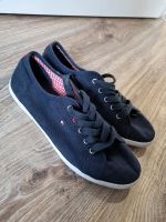 Tommy Hilfiger sneaker Niedersachsen - Holzminden Vorschau