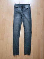 cheap monday jeans Gr.  26 / 32   36 S Hose grau Damenhose skinny Niedersachsen - Dörverden Vorschau