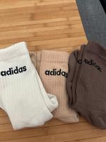 Adidas Damen Socken Gr. 39 - 42 3 Paar Kr. Altötting - Burgkirchen Vorschau