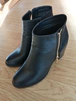 Schwarze Stiefeletten mit Absatz Bayern - Aschaffenburg Vorschau