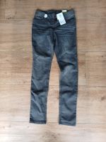 NEU Slim fit Jeans in Schwarz von Yigga 164 Niedersachsen - Langenhagen Vorschau