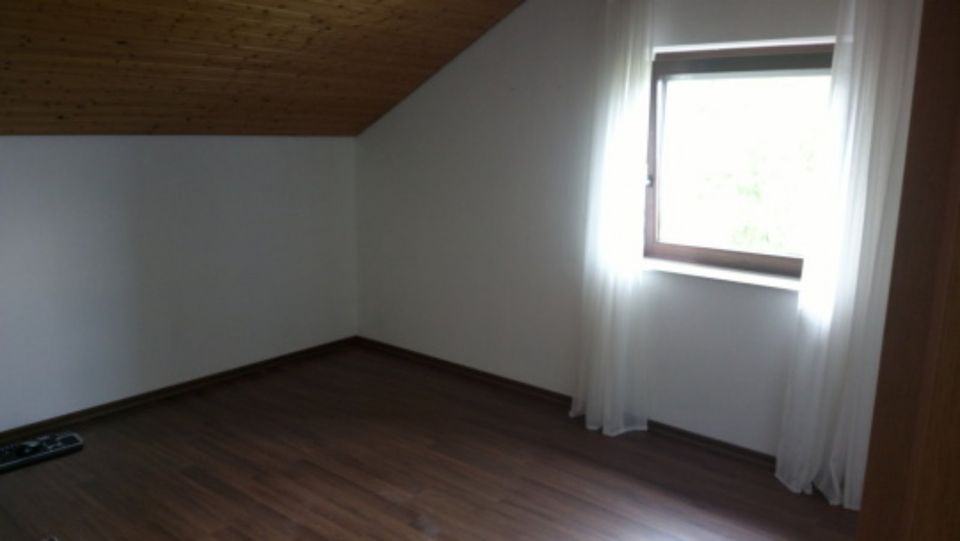 Sonnige 2 Zimmer Wohnung in 61267 Neu-Anspach, Rod am Berg in Neu-Anspach