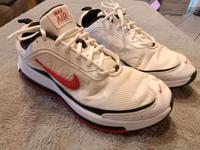Nike Air Sneaker Turnschuhe Gr. 45,5 Bayern - Thurmansbang Vorschau