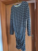 figurbetontes Kleid Sachsen - Coswig Vorschau