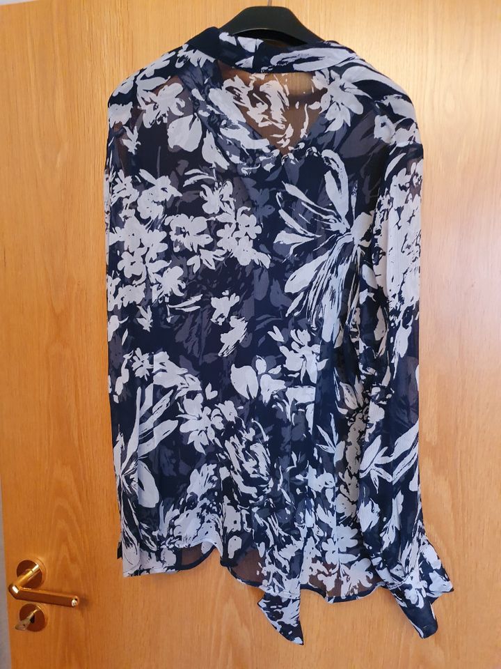 Elegance (Madleine) Chiffon-Bluse Gr 44/46 blau/grau Top-Zustand in Verl