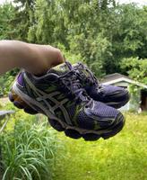 Lila Asics Gel Sneakers gr. 40 Östliche Vorstadt - Steintor  Vorschau