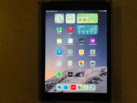 Apple IPad WI_FI Cellular 32 GB Black Niedersachsen - Wolfsburg Vorschau