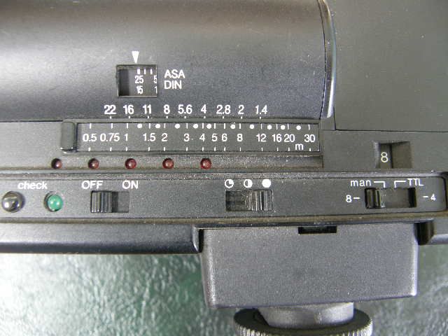 Kamera Biltz Braun Ultrablitz 34M, Flash Dedicated System SCA 300 in Kerpen
