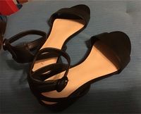 Sandalen Pumps 36 schwarz Konfirmation Fest Schuhe Jugendweihe Schwerin - Schelfstadt Vorschau