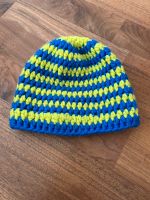 Handmade Boshi Strickbeanie Mütze, gelb, blau, 46/47 Bayern - Gablingen Vorschau