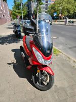 HONDA PCX 125 CCM,Bj 2017  WENIG LAUFLEISTUNG, Garagenroller Berlin - Spandau Vorschau