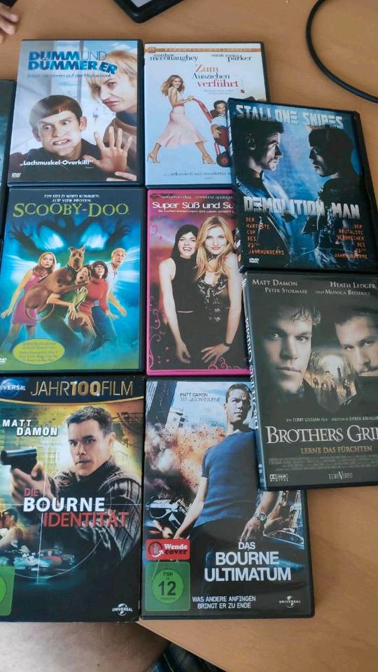 48 dvd films +3 music cd in Immenstadt