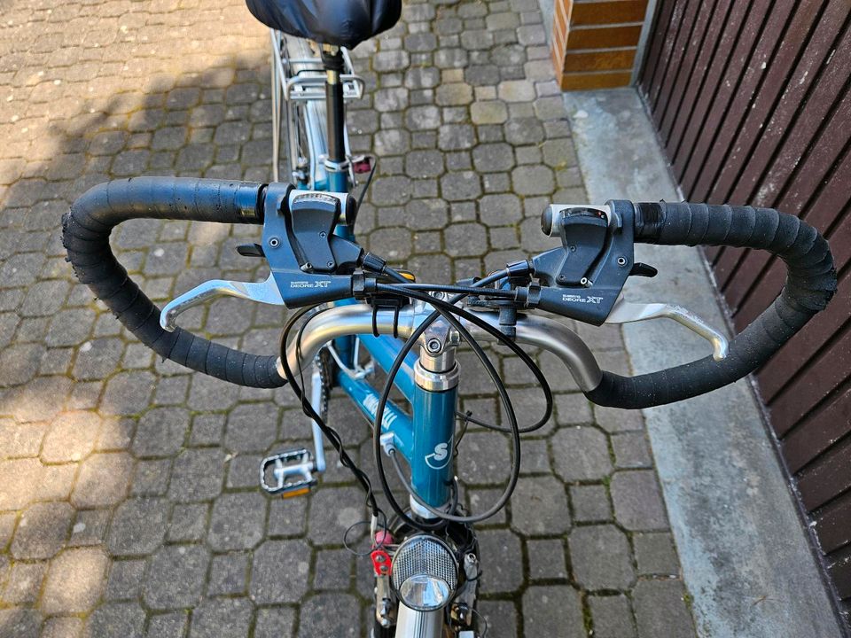 Simonelli 28 Zoll Aluminium Fahrrad in Frankfurt am Main