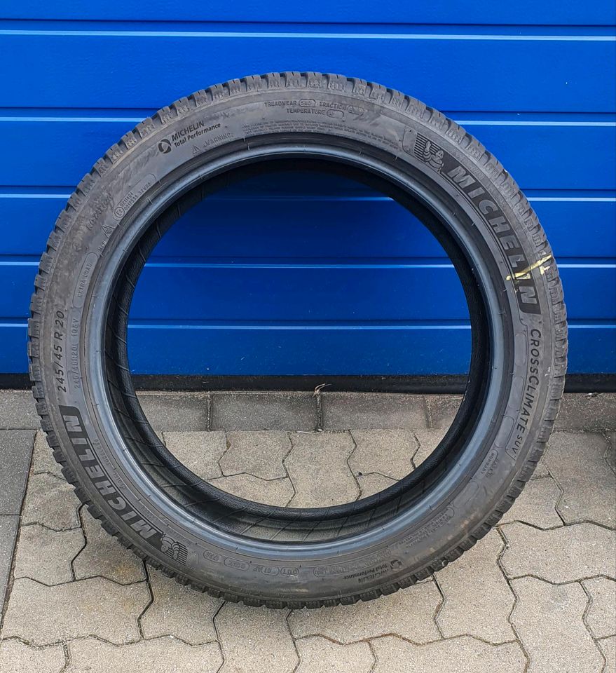 1x Ganzjahresreifen Michelin CrossClimate SUV 245/45R20 103V in Nübbel