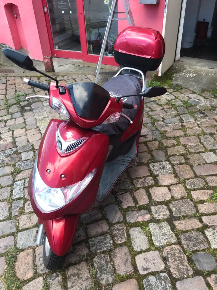 Suzuki AN125 hk Motorroller - gebraucht - läuft - TÜV in Kiel