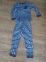 ❤ langarm Schlafanzug Größe 134 Junge C&A Herbst Winter Rheinland-Pfalz - Monreal Vorschau