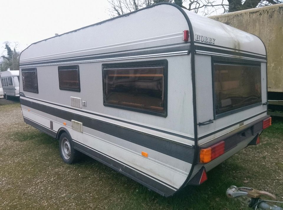 HOBBY 545 Wohnwagen/Campingwagen 4-5 Personen fahrbereit+Papiere! in Roxel