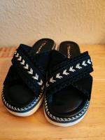 Tamaris Sandalen, Slipper, Latschen, Größe 40, wenig getragen Schleswig-Holstein - Kiel Vorschau